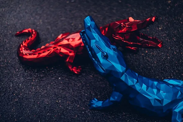 Facetted Crocodile